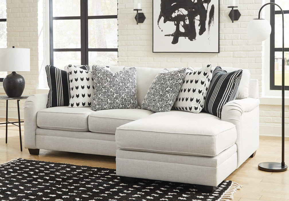 Huntsworth Sectional with Chaise