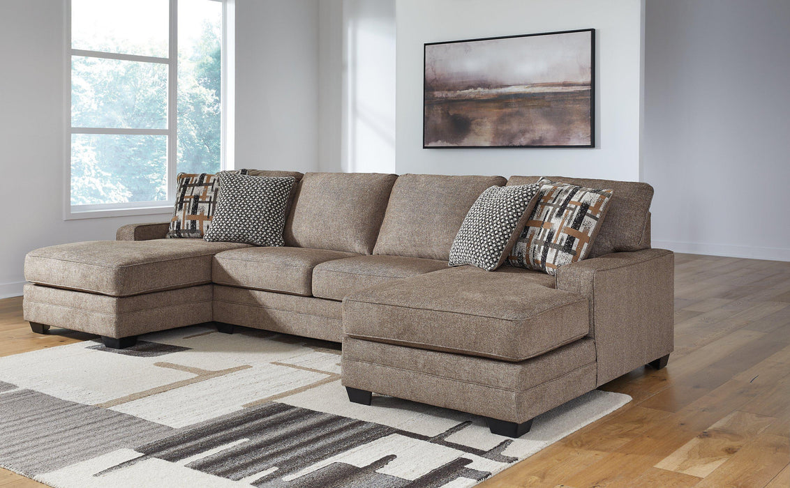 Cannonbrook Sectional with Chaise