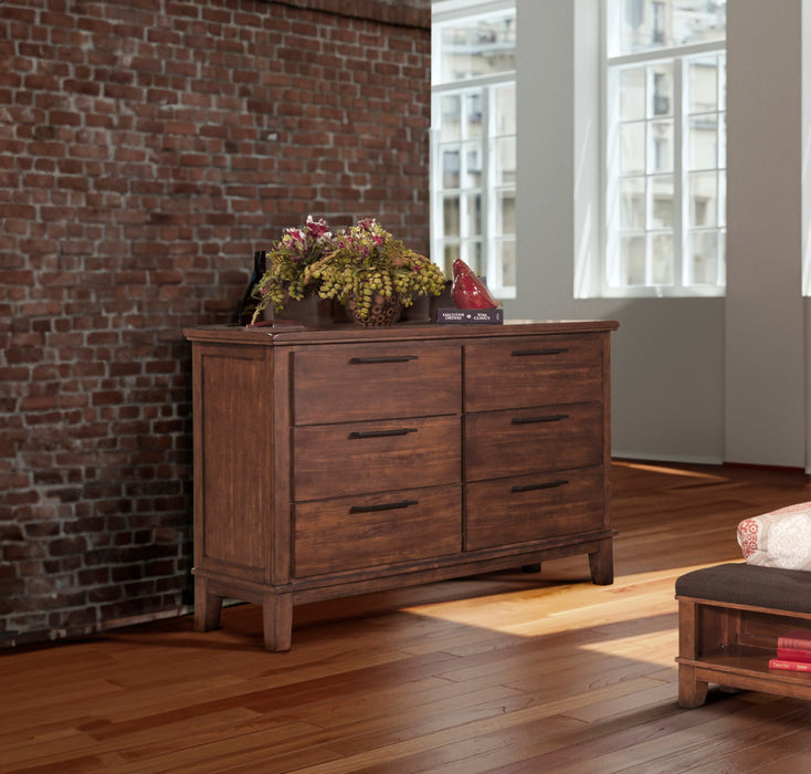 Cagney Dresser-Chestnut