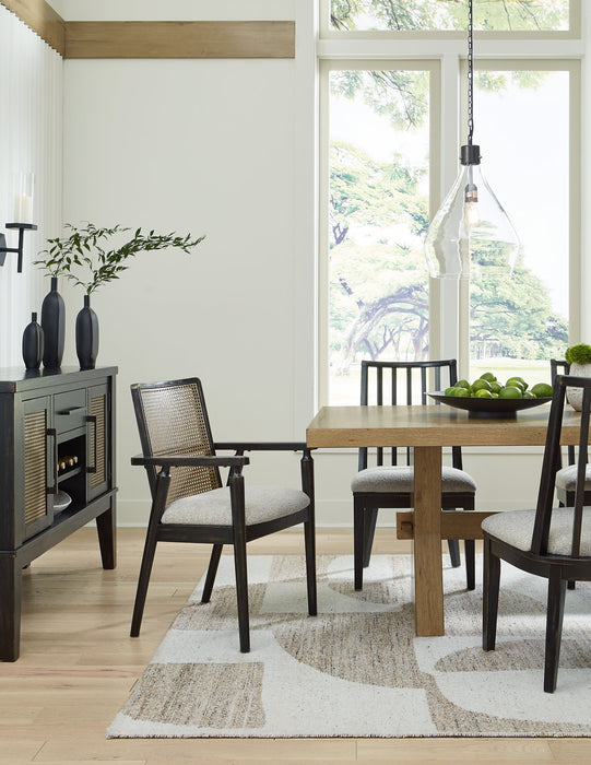 Galliden Dining Room Set