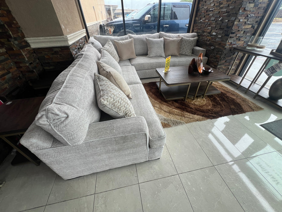 Boom Cream 3 pc. Sectional