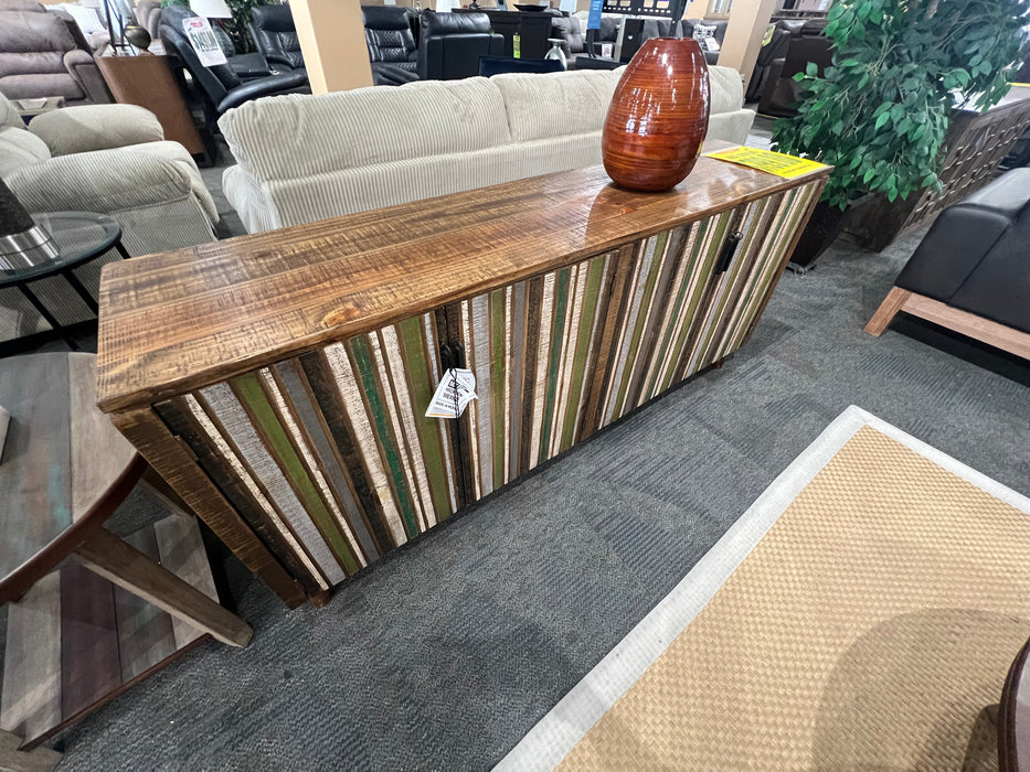 4 Door Console By IFD