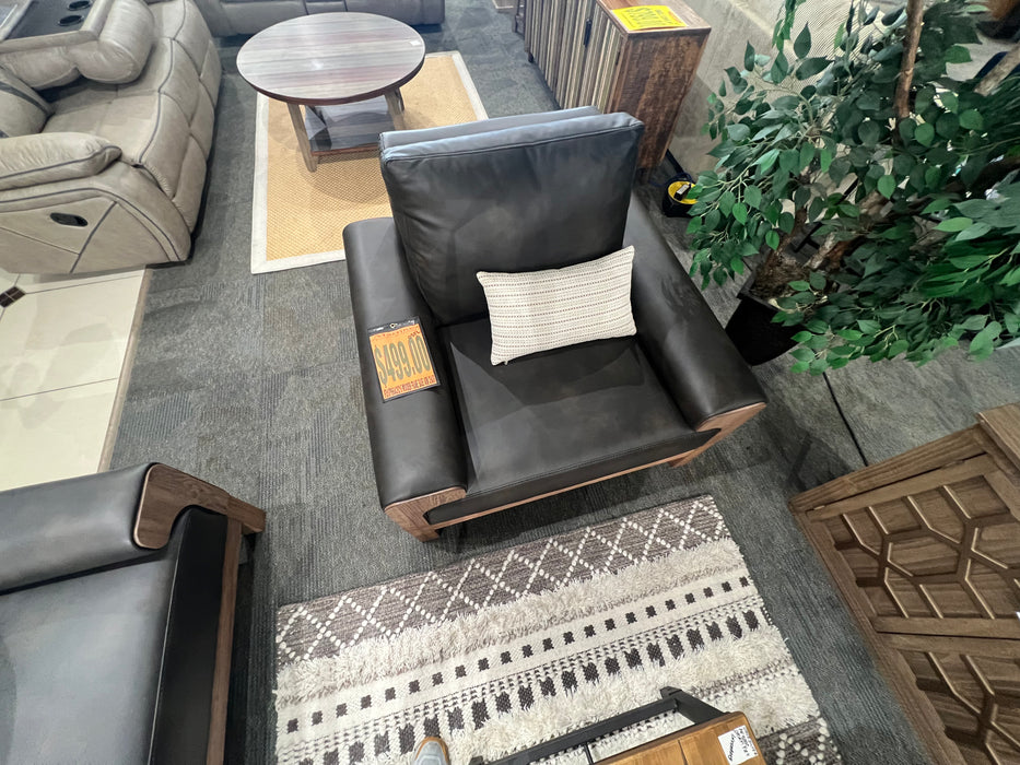Sedona Chair (Floor Model)