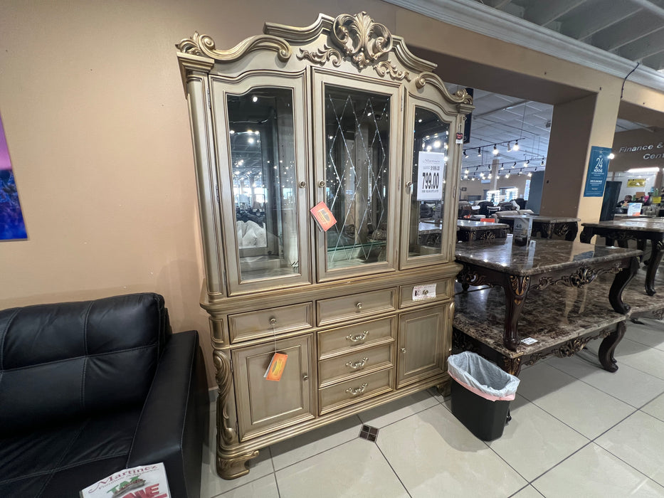 Miranda Buffet & Hutch (Floor Model)