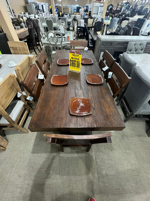 7 Pc. Dining Table Set (Floor Model)`