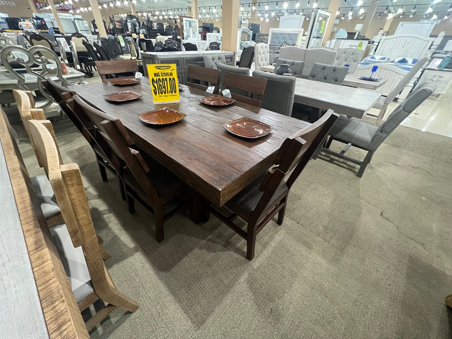 7 Pc. Dining Table Set (Floor Model)`